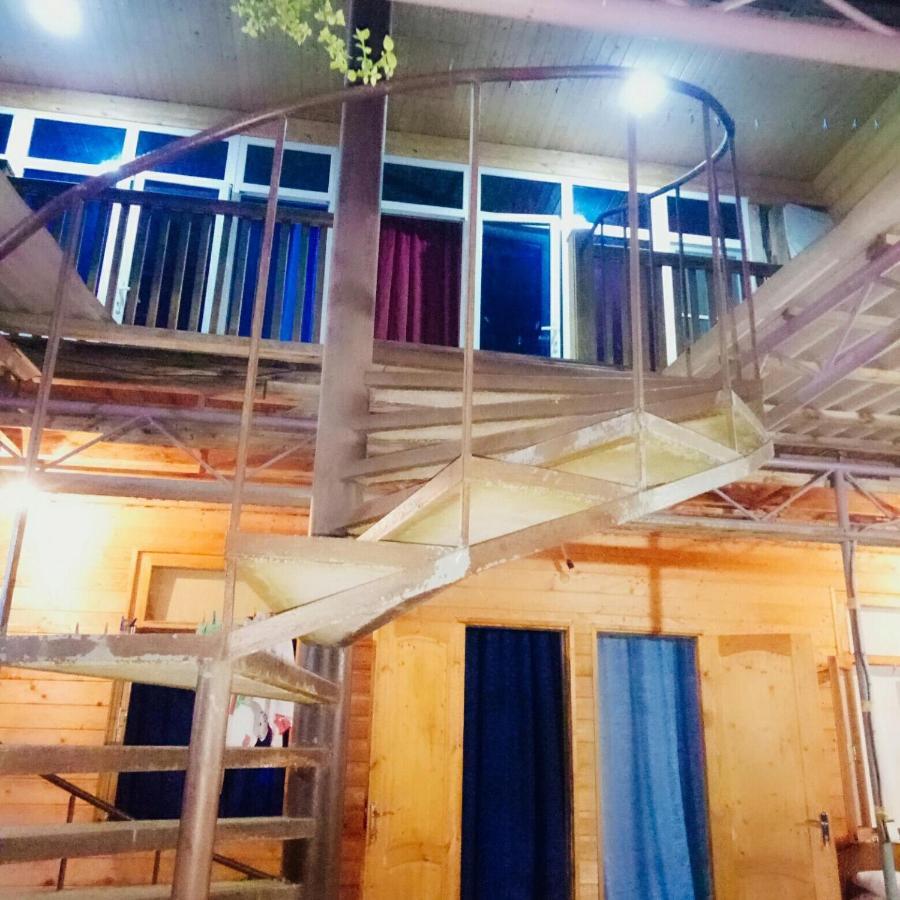 Guesthouse U Moti New Athos Exterior photo