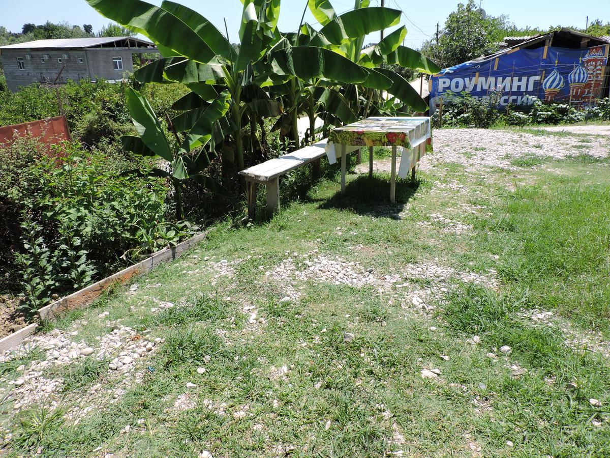 Guesthouse U Moti New Athos Exterior photo